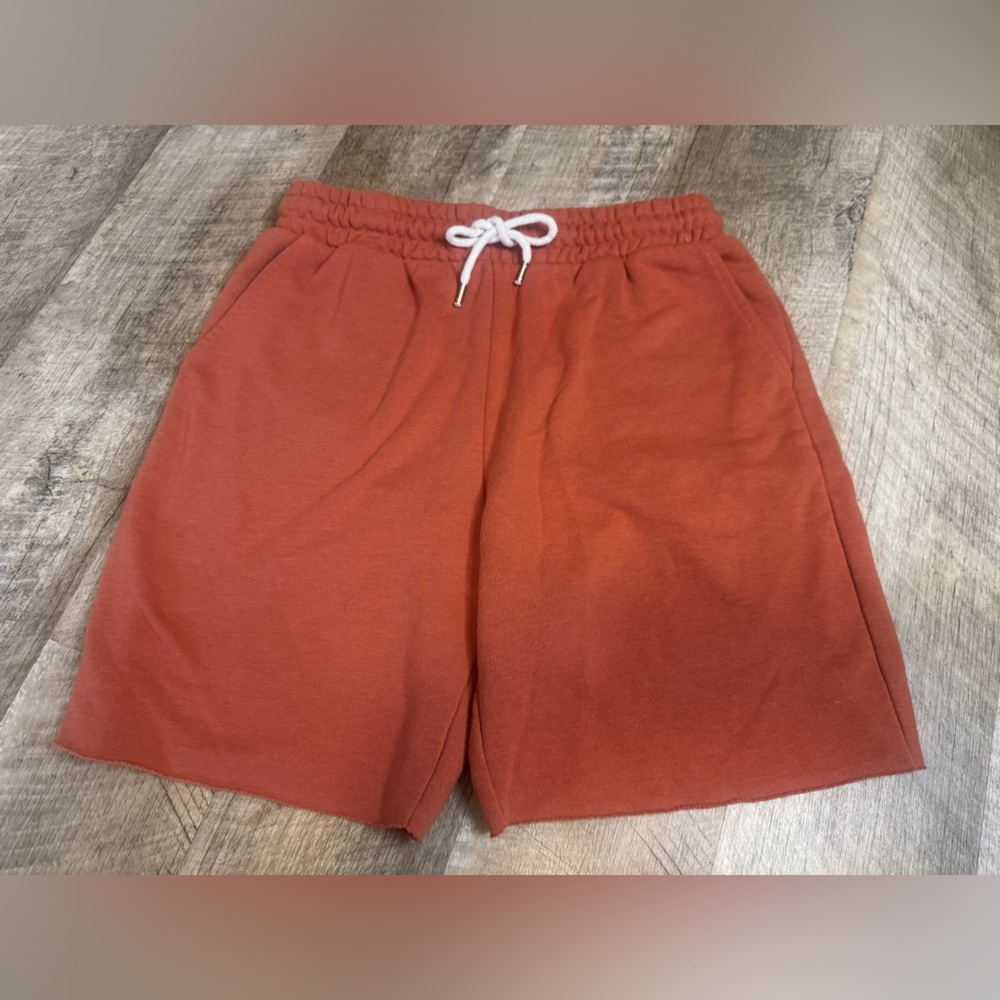 Forever 21 size MEDIUM pumpkin orange sweat shorts, good condition